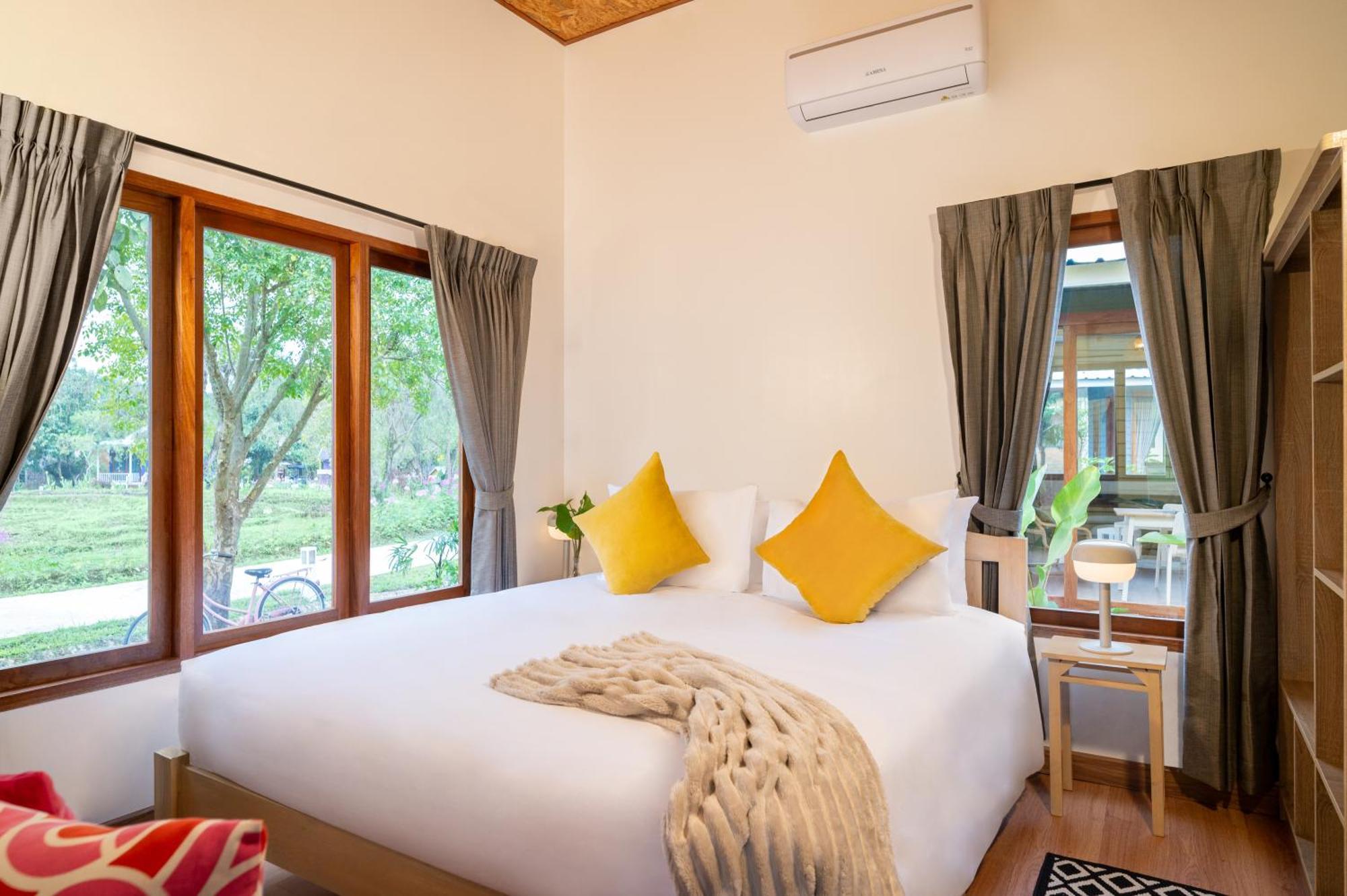 Luxury Farm House Pai Room photo